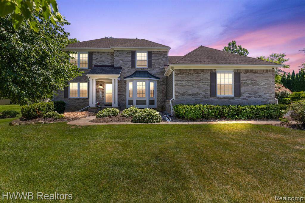 608 River Oaks Drive - Photo 1