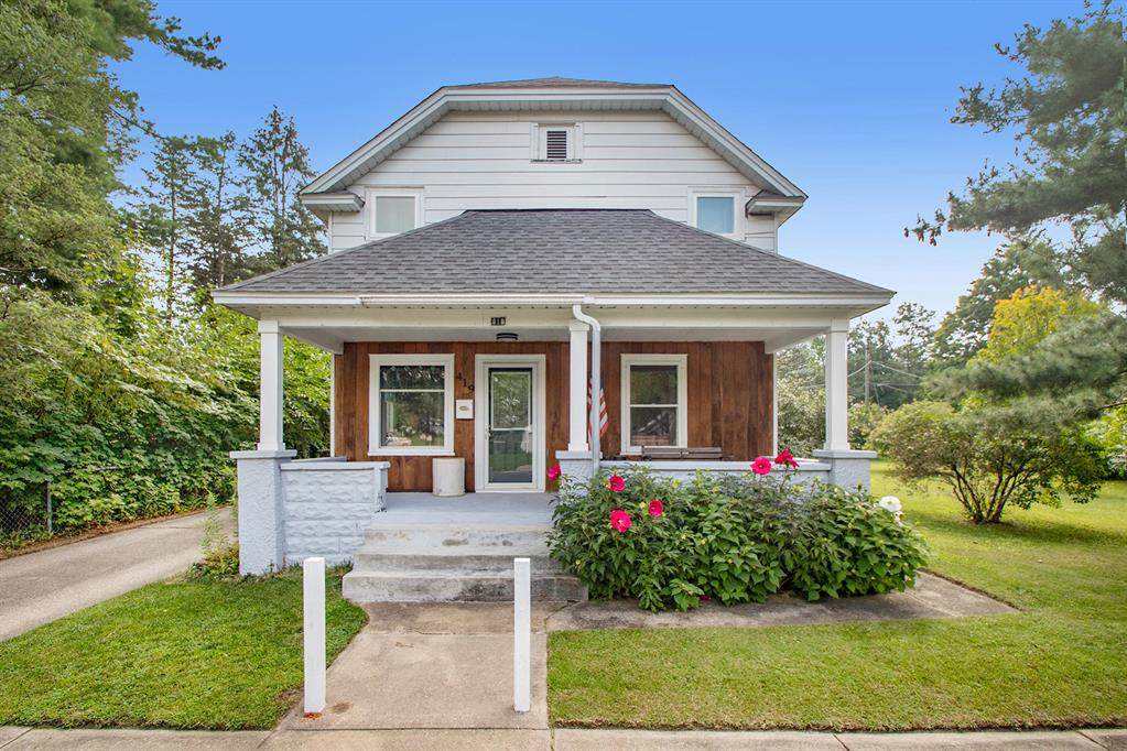 419 Lincoln Avenue - Photo 1