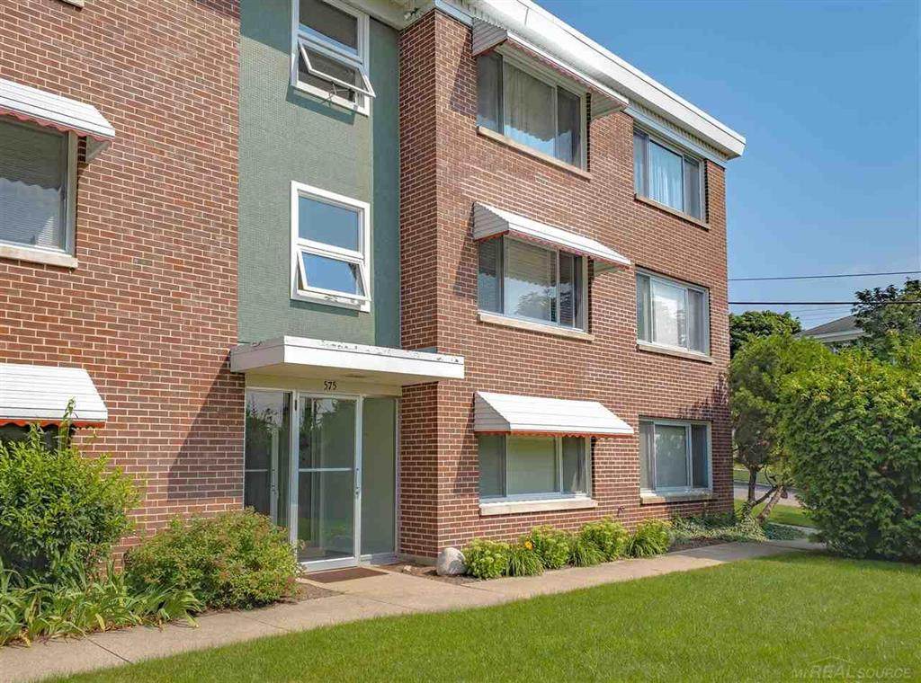575 Lake Street - Photo 1