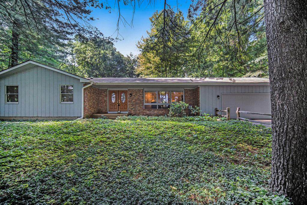 330 Wood Hills Drive - Photo 1