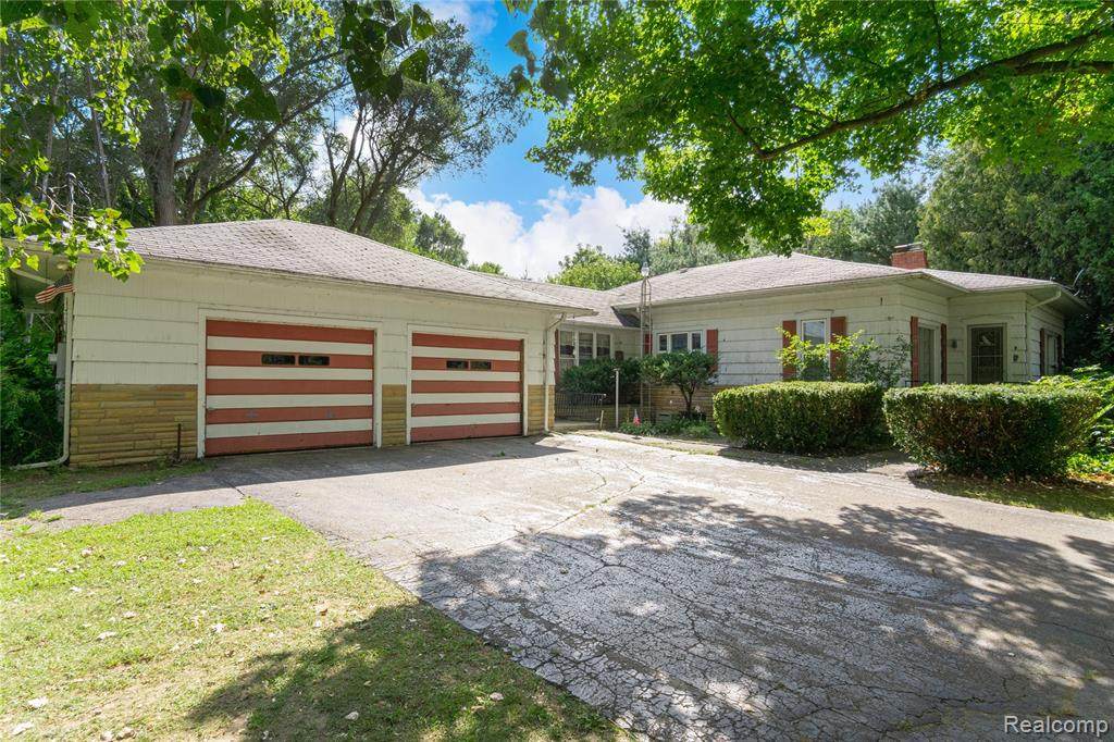 5038 Vienna Road - Photo 1
