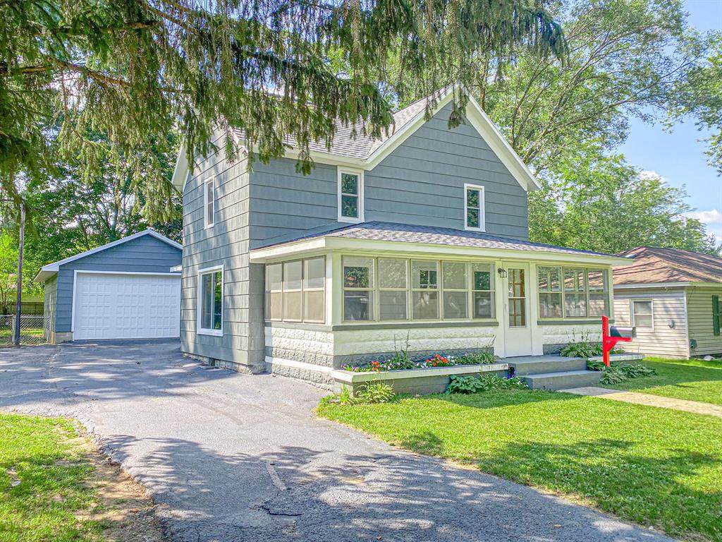 212 Sherwood Street - Photo 1