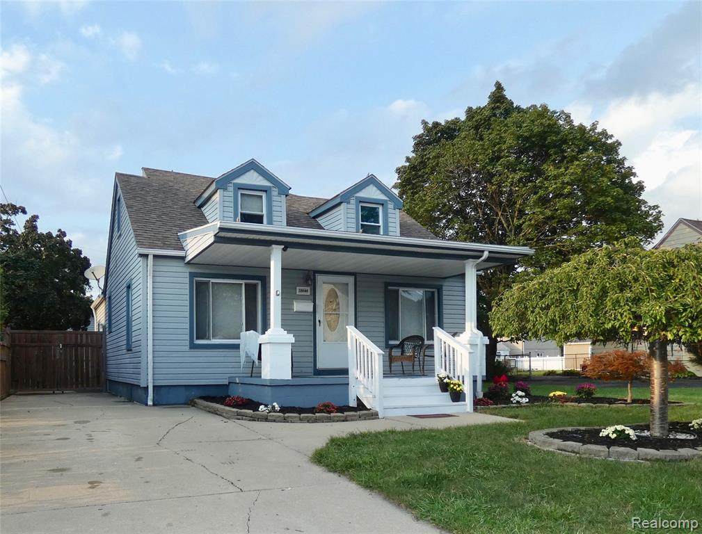 28646 Birchlawn Street - Photo 1
