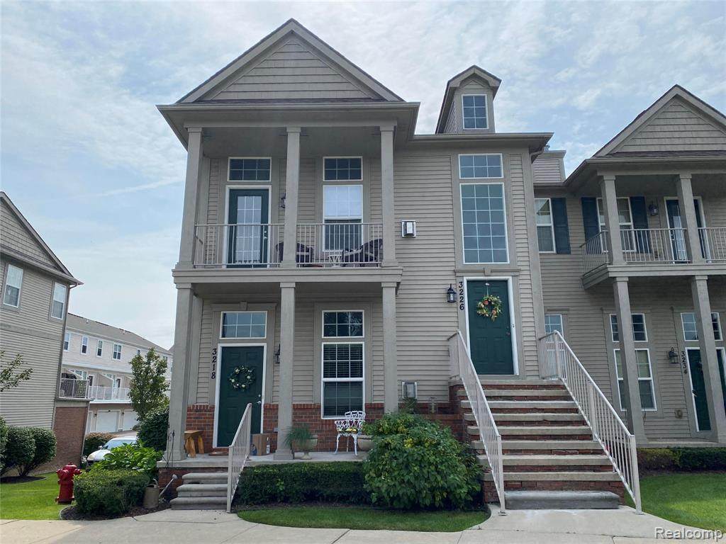 3226 Grand Circle Park - Photo 1