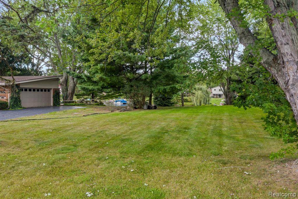 V/L Ellinwood Drive - Photo 1