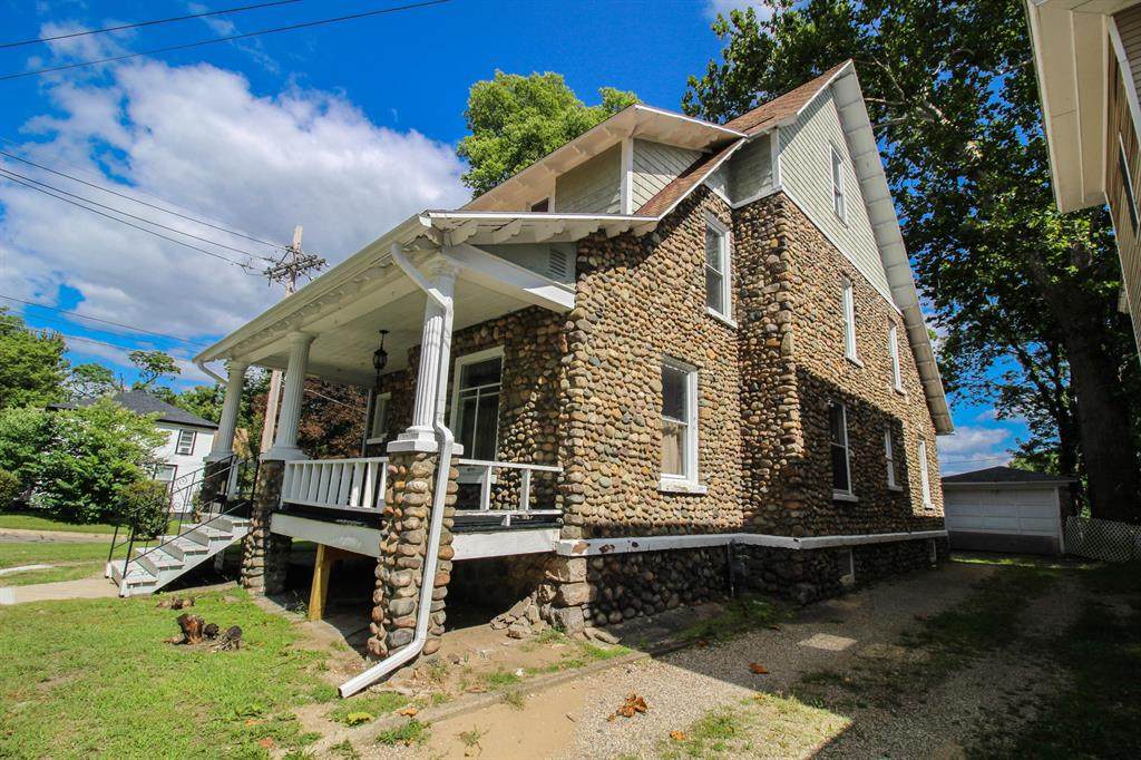 235 Portage Avenue - Photo 1