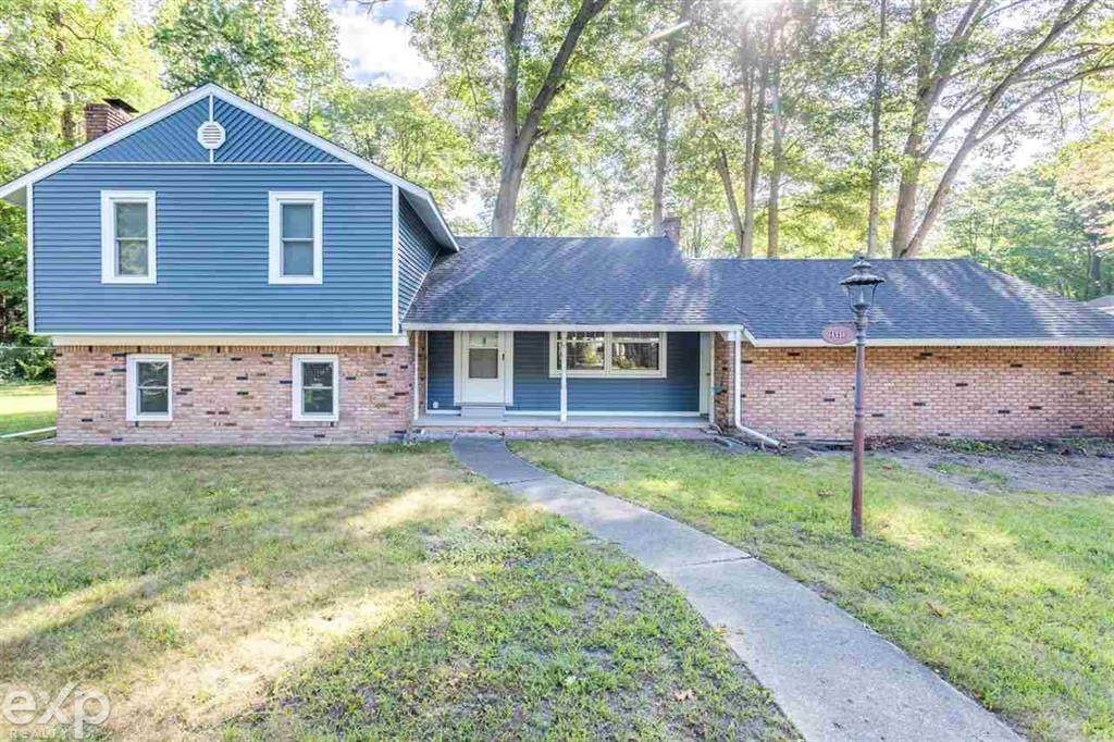 4336 Quaker Hill - Photo 1