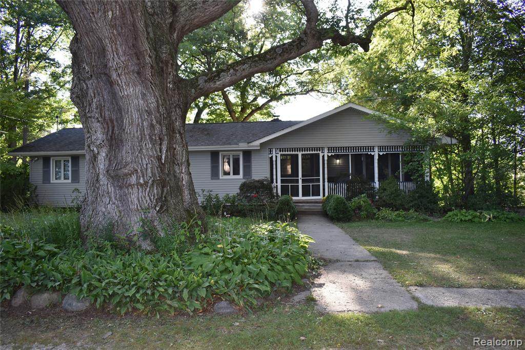 540 Stoddard Road - Photo 1