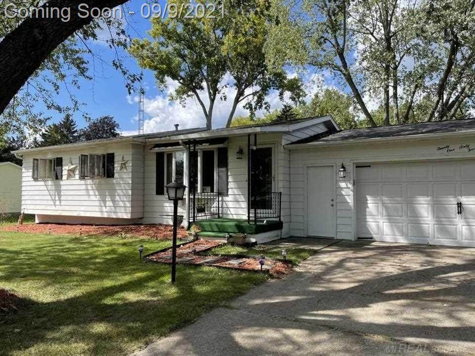 2164 Hayward - Photo 1