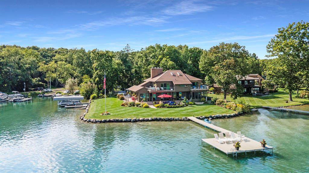 1579 Gull Lake Drive - Photo 1