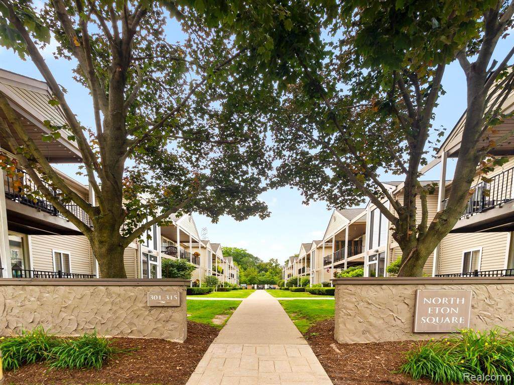 315 Eton St Apt D - Photo 1
