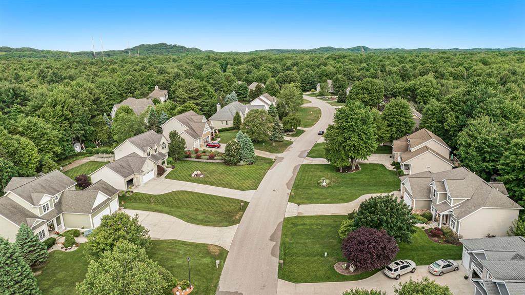 39 Boulder Drive - Photo 1