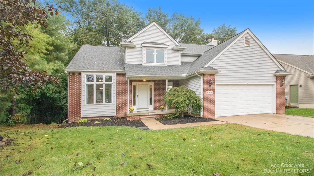 558 Rosebud Court - Photo 1