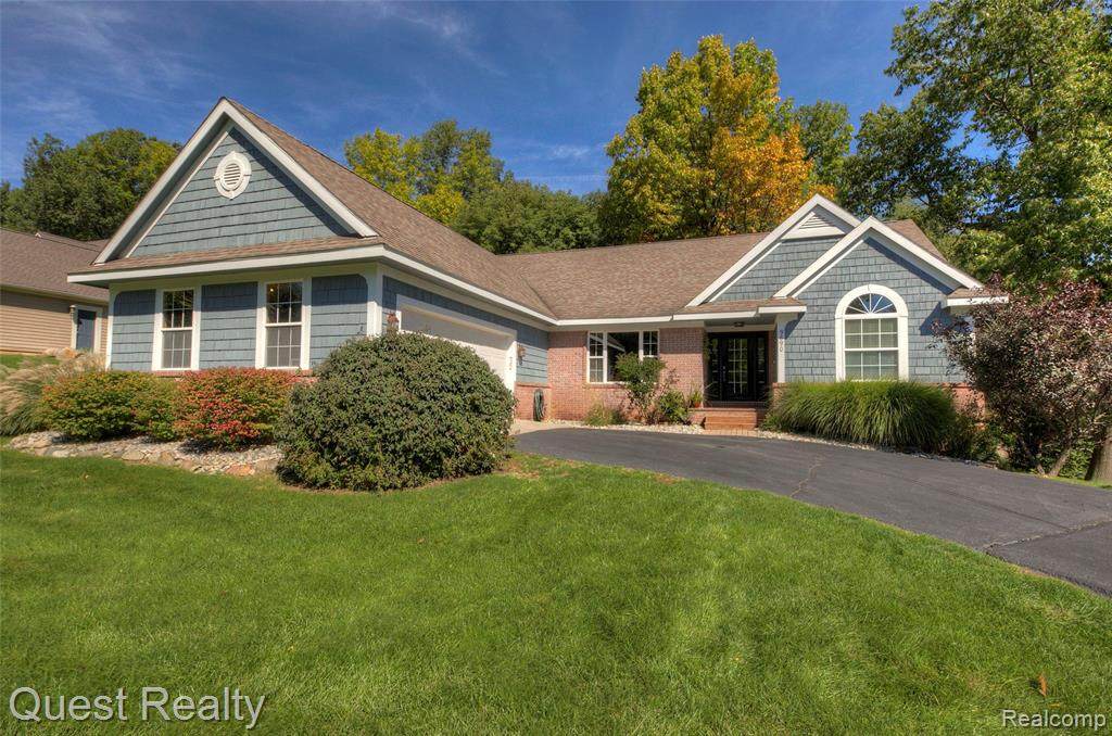 9690 Oak Valley Drive - Photo 1