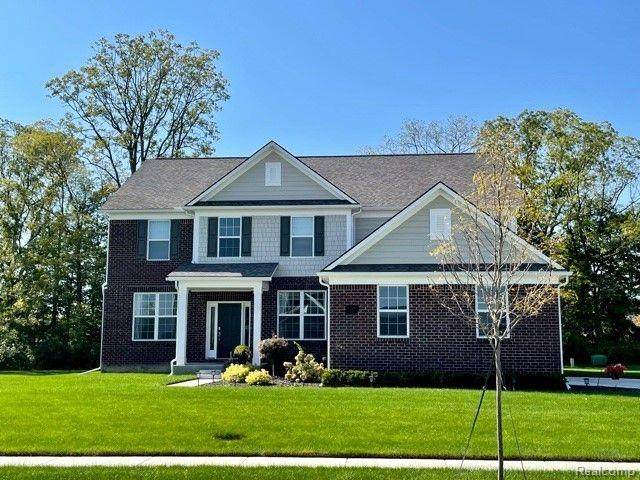 7334 Hardwood Circle - Photo 1