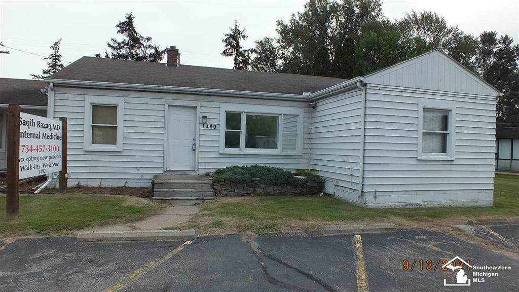 1490 Monroe - Photo 1