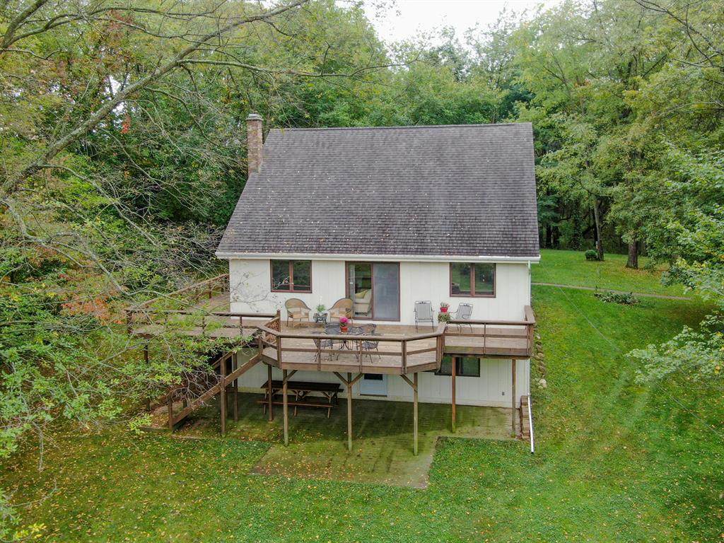 28541 Cedarama Drive - Photo 1