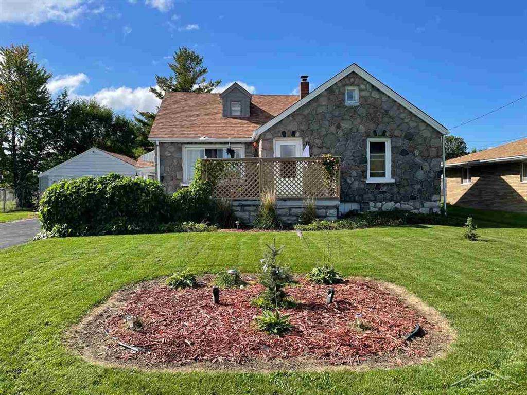 533 Outer Drive - Photo 1
