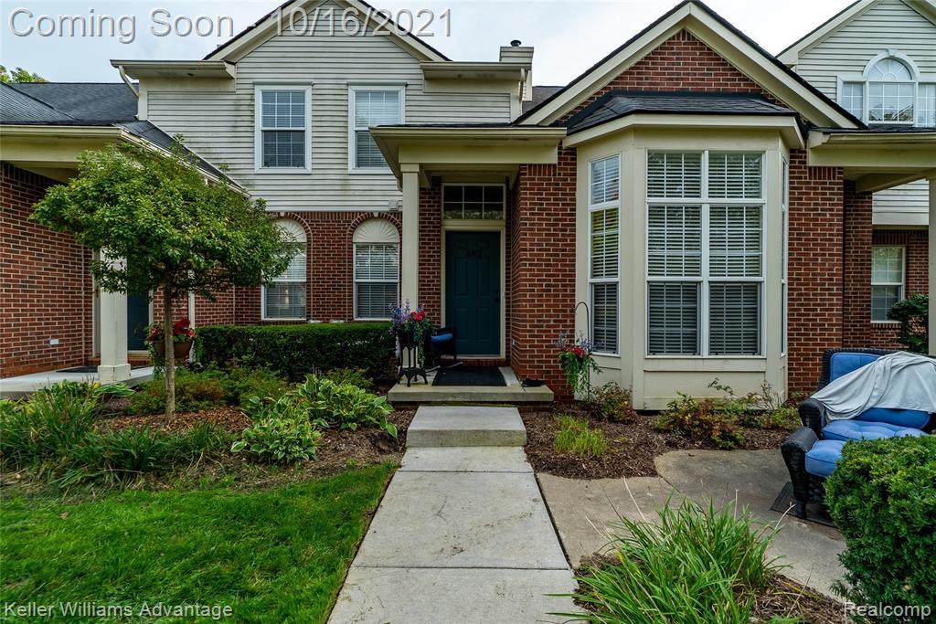 16102 Caitlin Circle - Photo 1