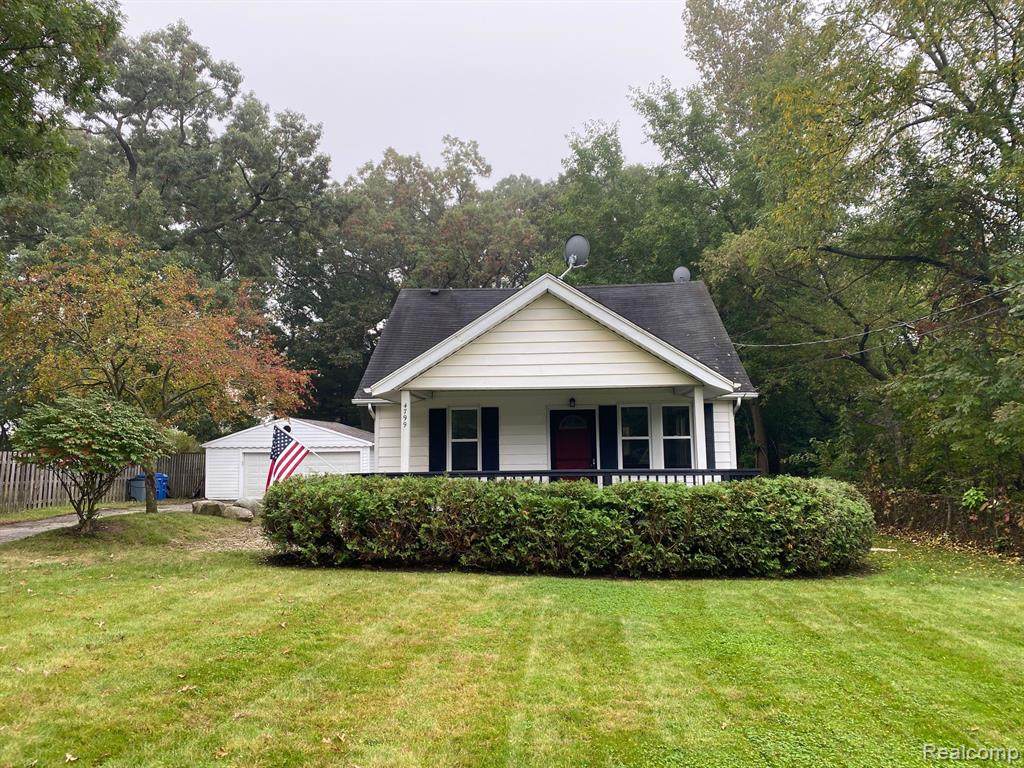4799 Midland Avenue - Photo 1
