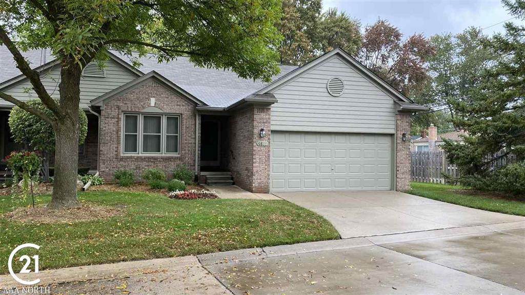4477 Spruce Ct - Photo 1