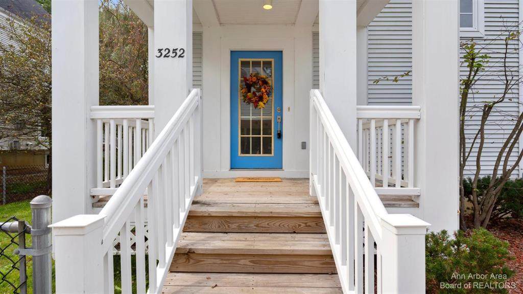 3252 Cardinal Avenue - Photo 1