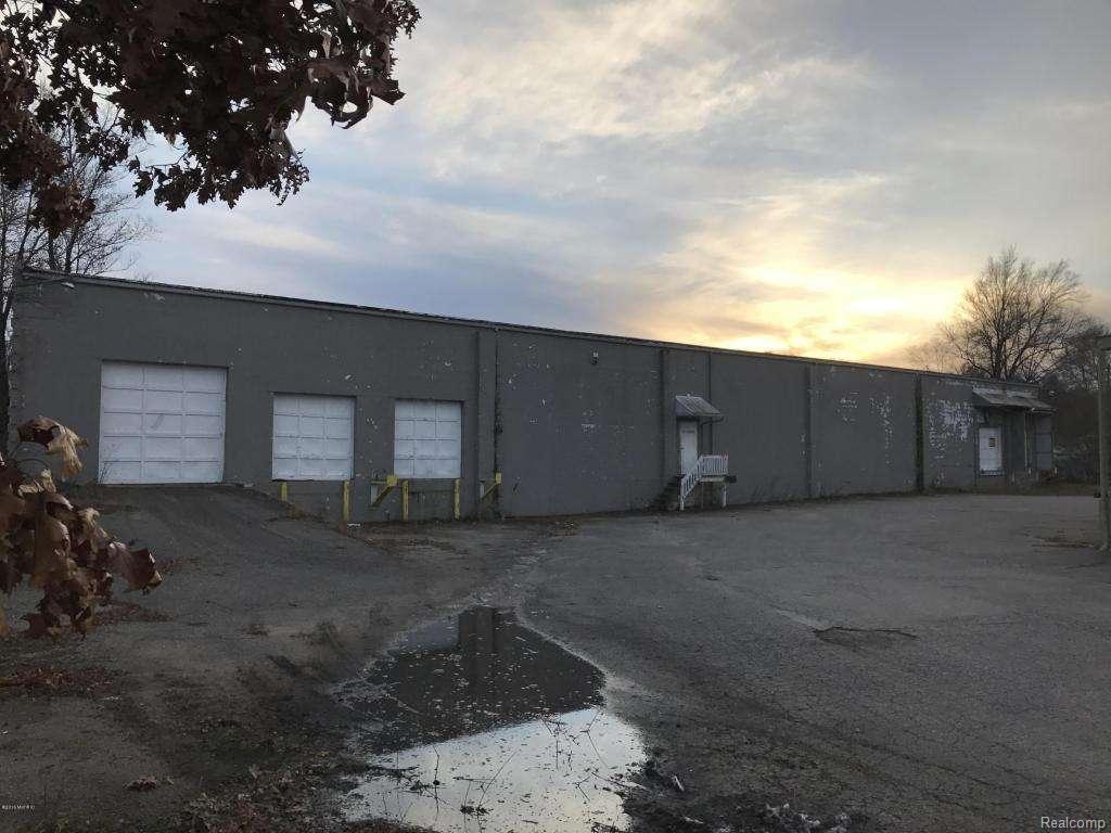 82 Carleton Rd - Photo 1
