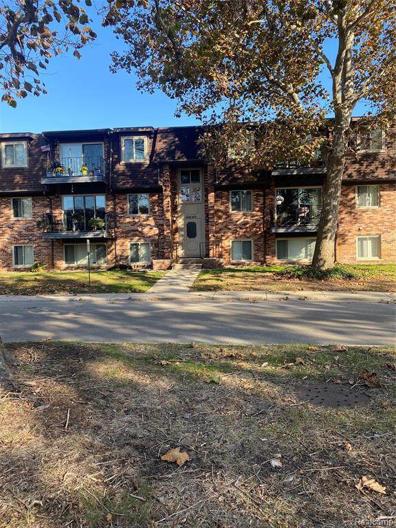 336 Riviera Drive - Photo 1