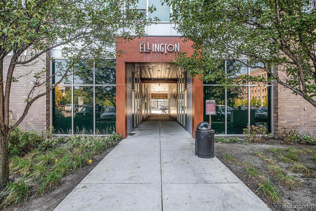 3670 Woodward Ave # 19/303 - Photo 1