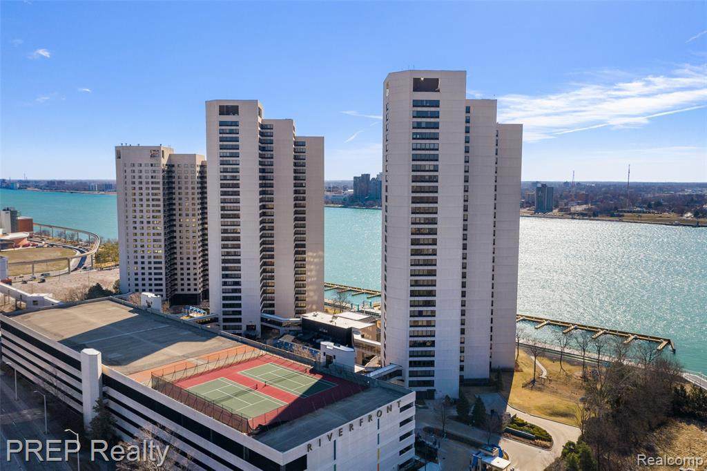1001 Jefferson Avenue - Photo 1