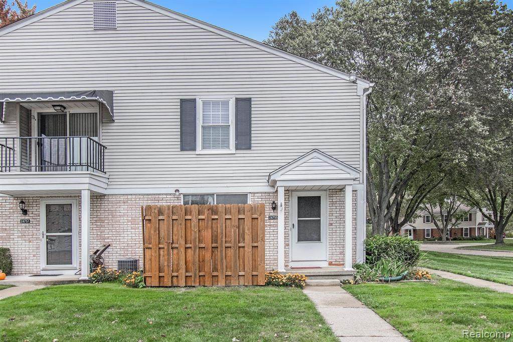 24755 Meadow Creek Drive - Photo 1