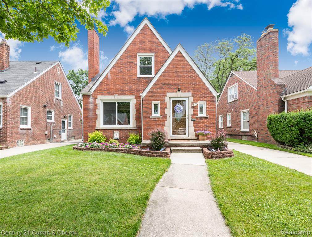 828 Rosevere Avenue - Photo 1