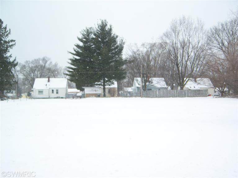1380 Milton Street - Photo 1