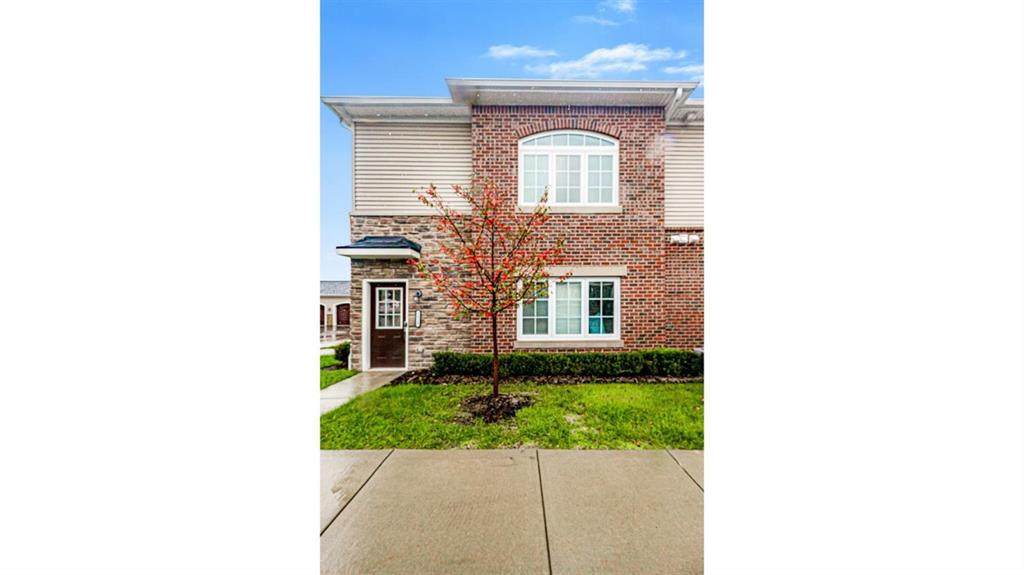 5510 Arbor Chase Drive - Photo 1