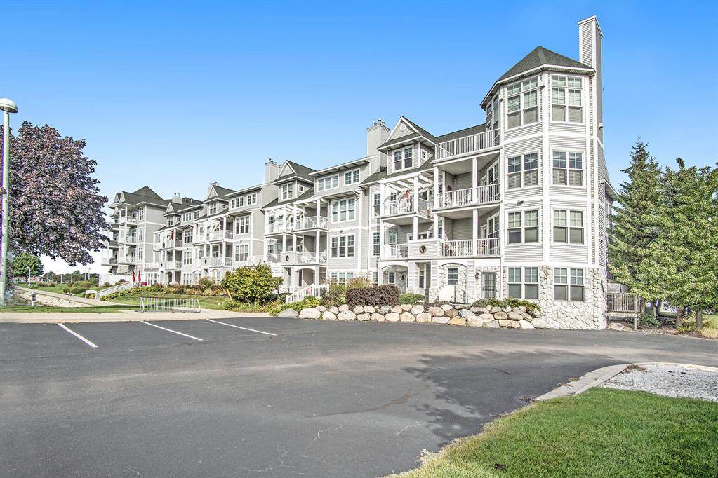 300 Rath Avenue - Photo 1