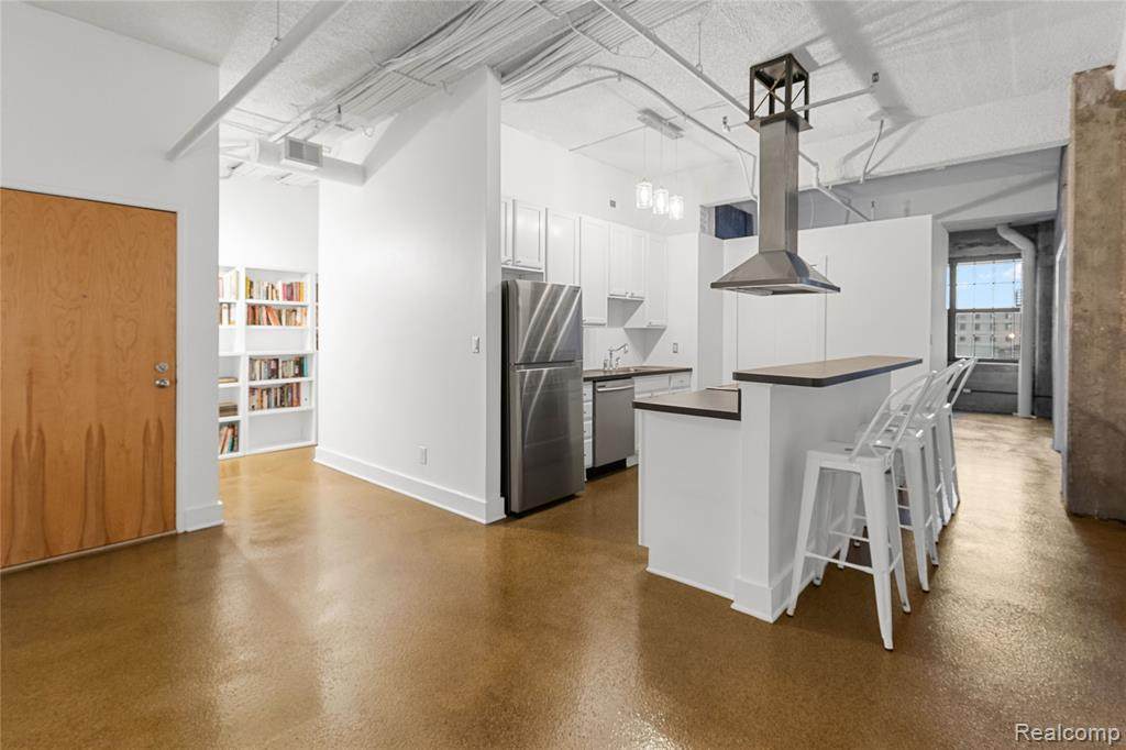 6533 Jefferson Ave - Photo 1