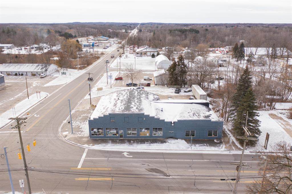 618 Main Street - Photo 1