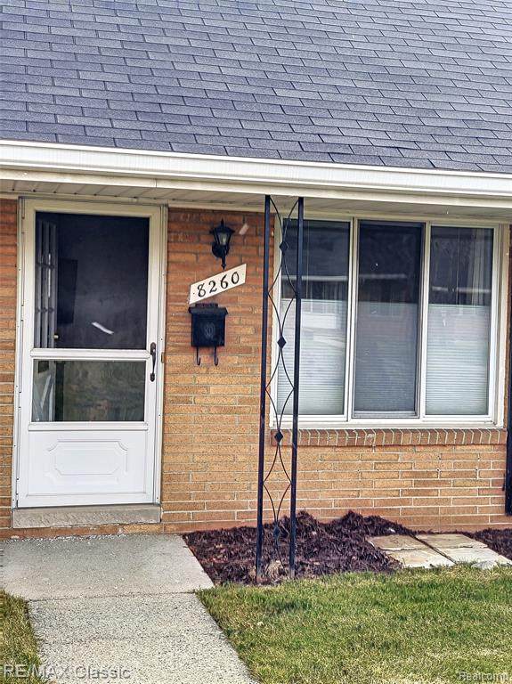 8260 Huntington Street - Photo 1