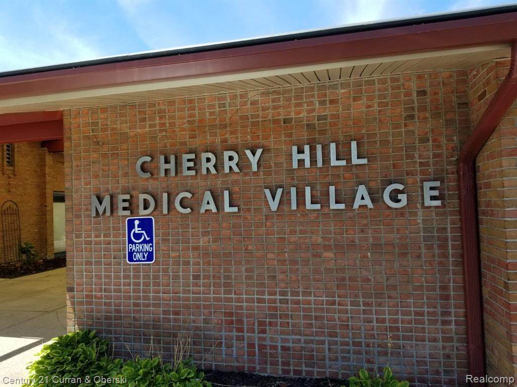 23100 Cherry Hill Street - Photo 1