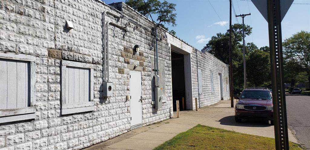 354 Dale Avenue - Photo 1