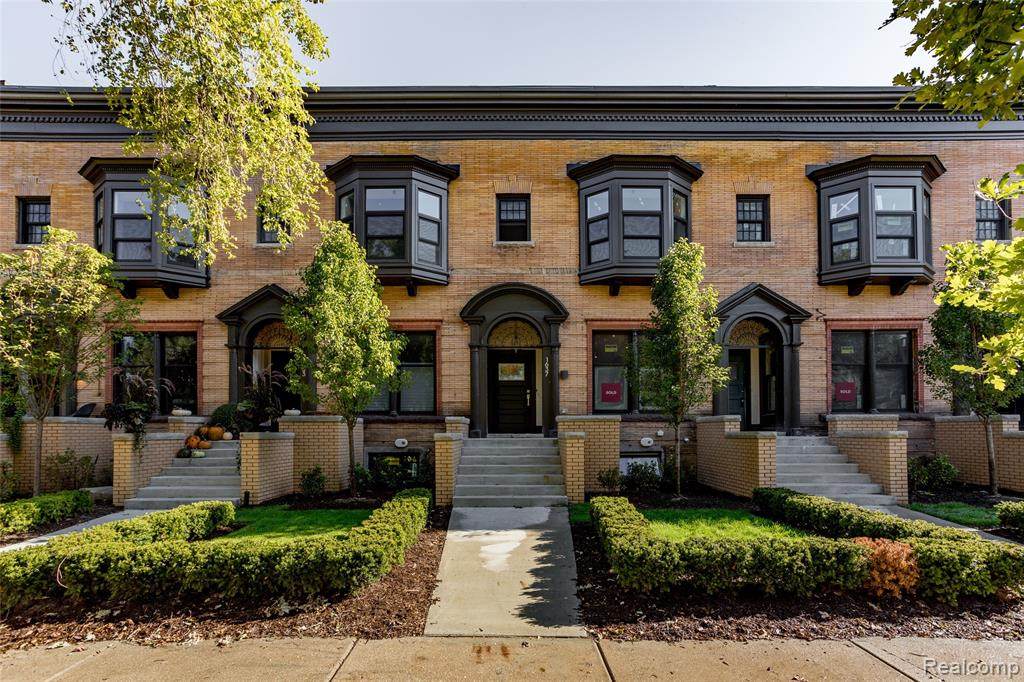 1639 Leverette Street - Photo 1