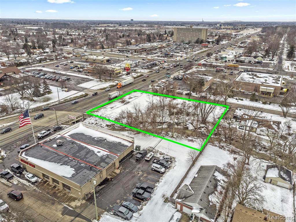10854 Allen Road - Photo 1