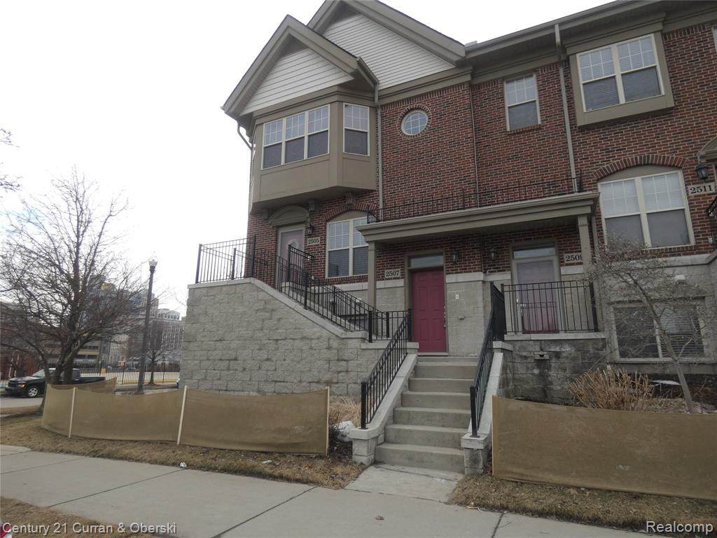 2507 John R St # 35 - Photo 1