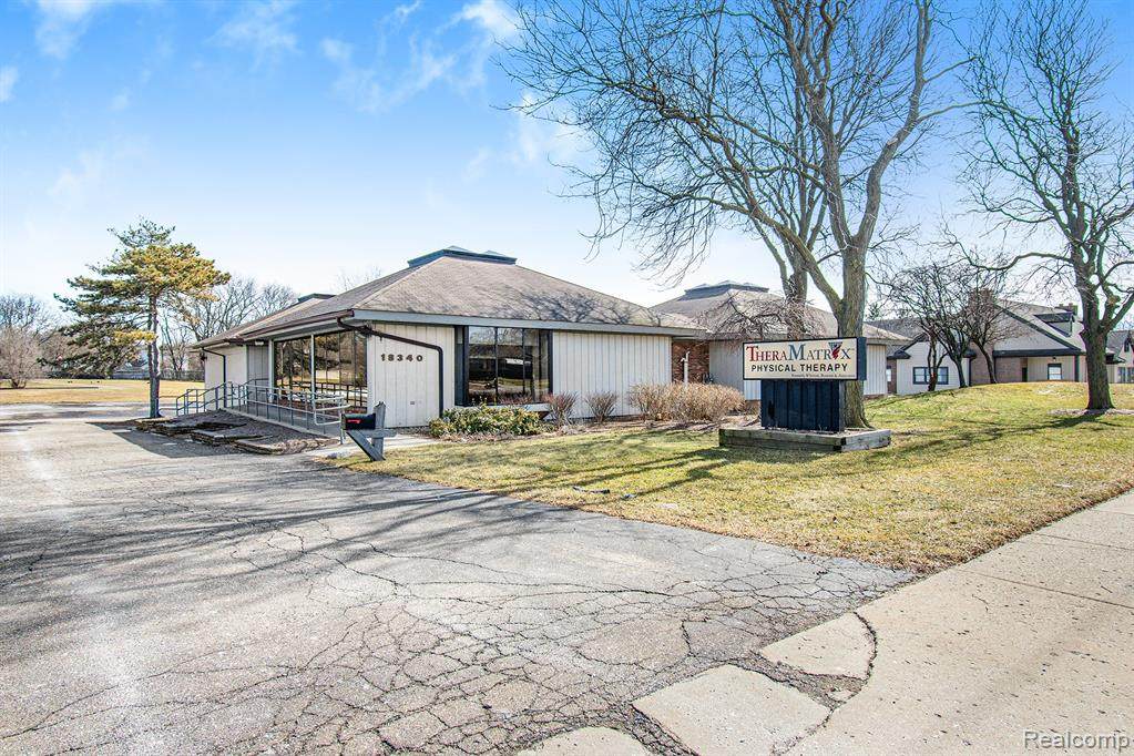 18340 Middlebelt Road - Photo 1