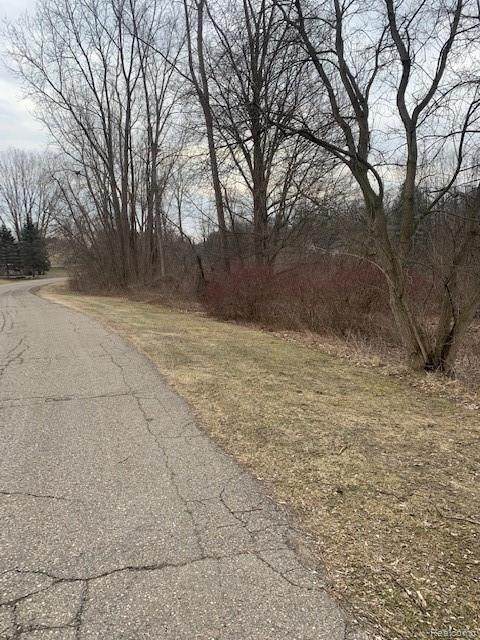 00 Foxfire Drive - Photo 1
