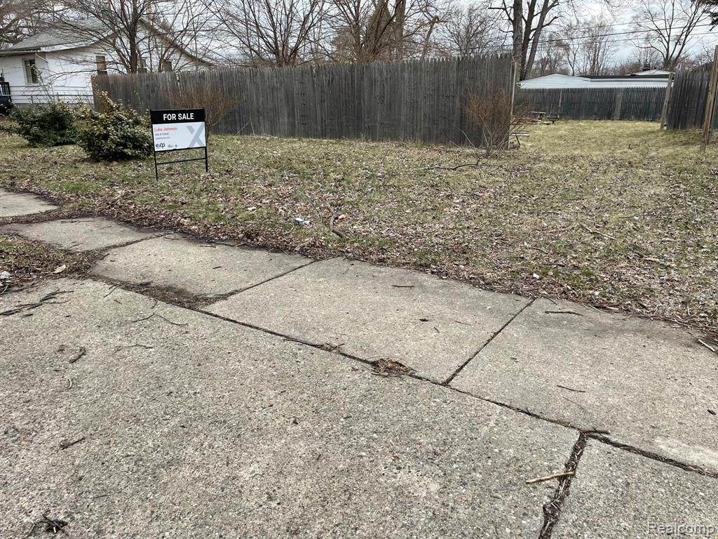 1317 Elza Avenue - Photo 1