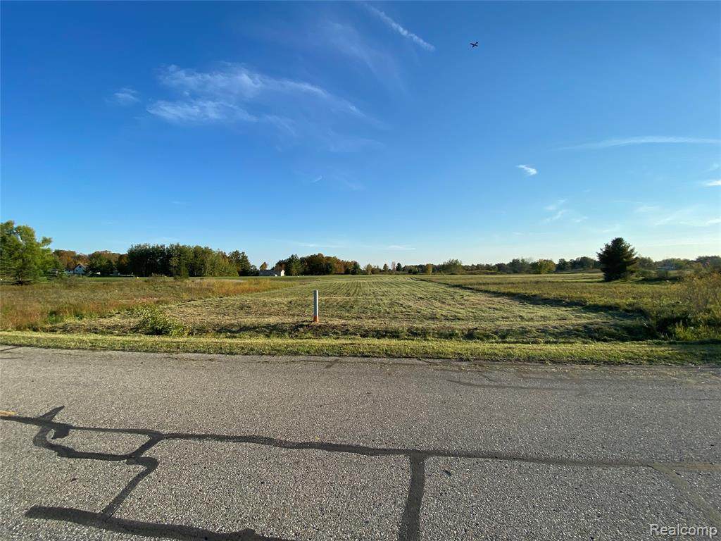 201 Highlanders Way - Photo 1