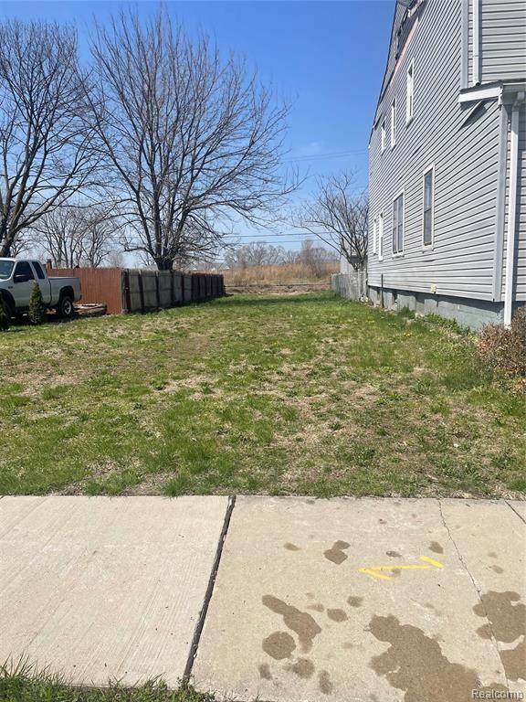 3832 High Street - Photo 1
