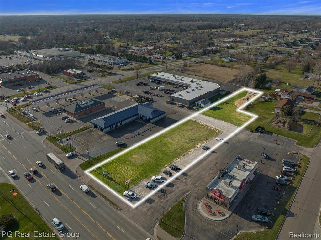 4480 Corunna Road - Photo 1