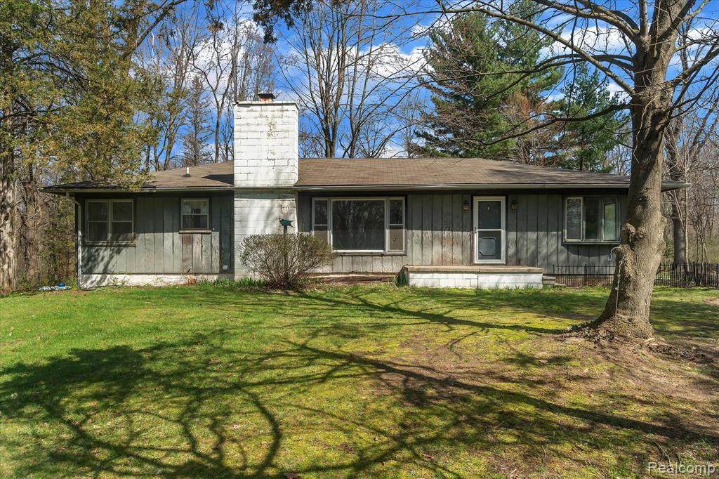 1925 Darwin Road - Photo 1